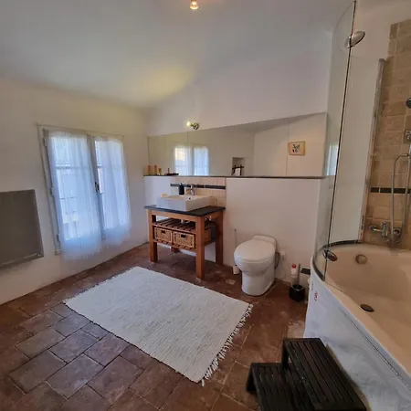 Belle Dans Maison De Charme Bed & Breakfast